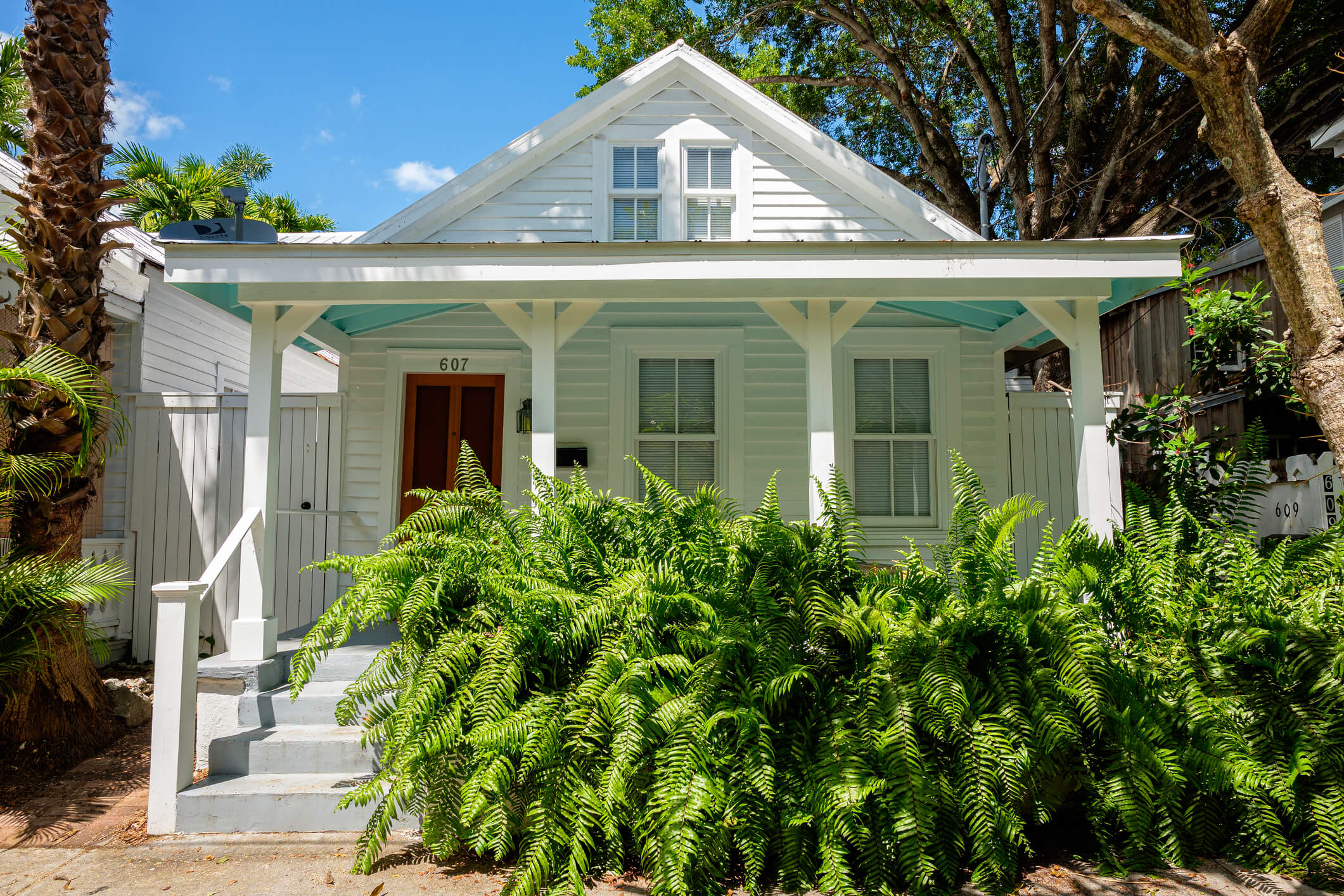 Guide to Florida Style Bungalows