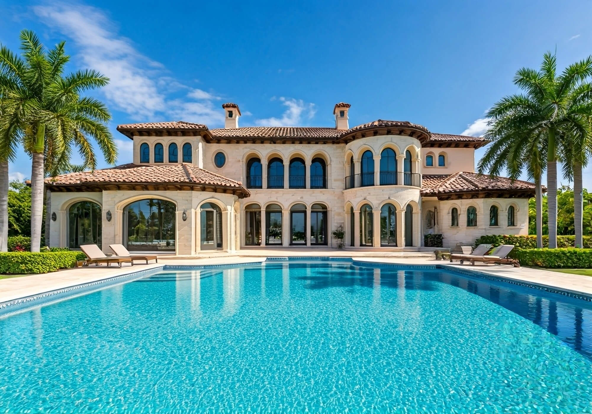 Which Neighborhoods in Tampa Have The Most Expensive Homes?
